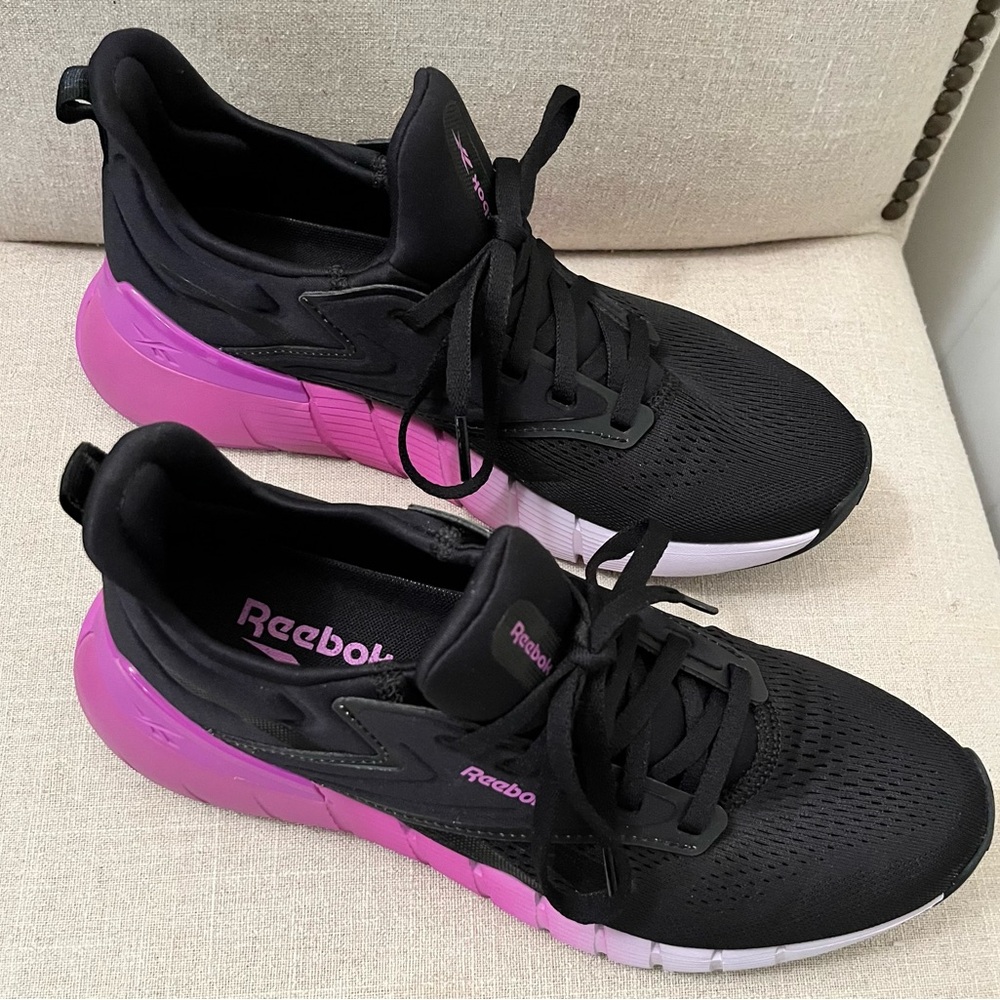 Reebok Women’s Nano Gym Training Shoes Size 10 Black /Purple Preowned